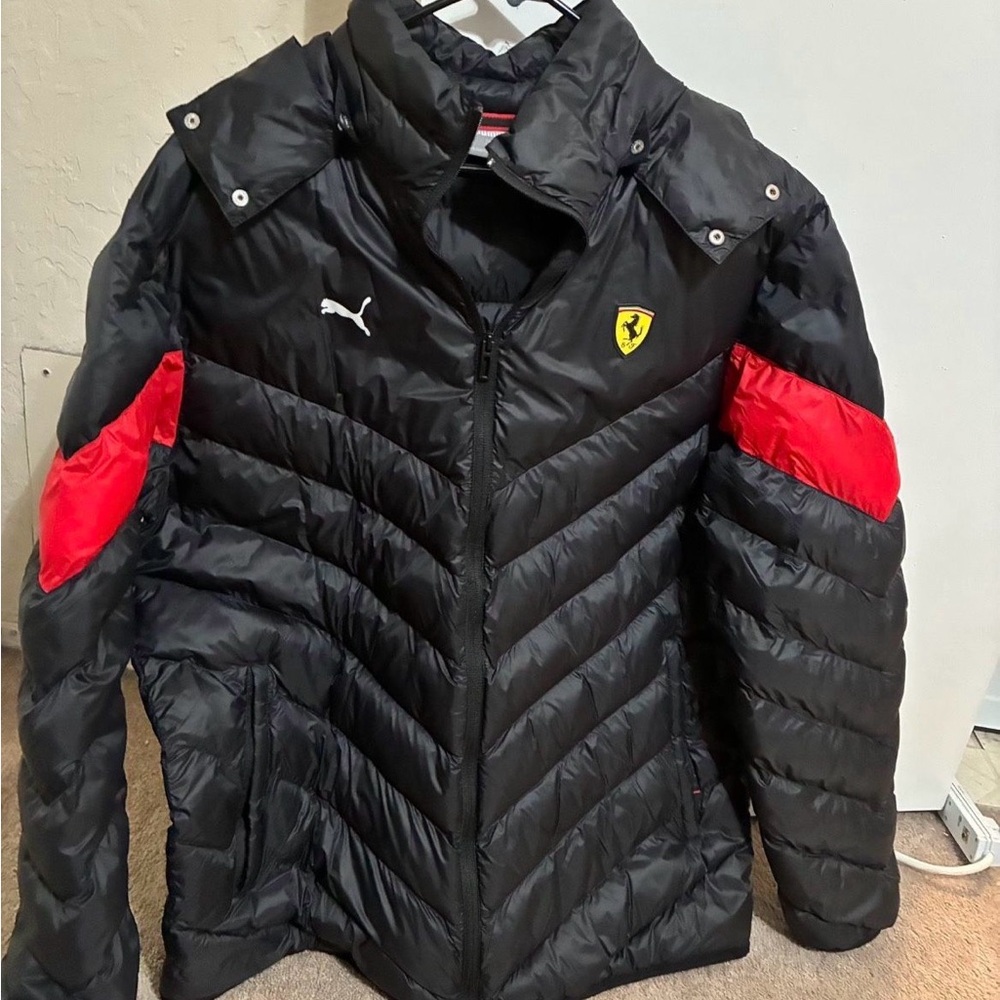 Men's XXL Puma Scuderia Ferrari Jacket (may fit an XL) new without tags